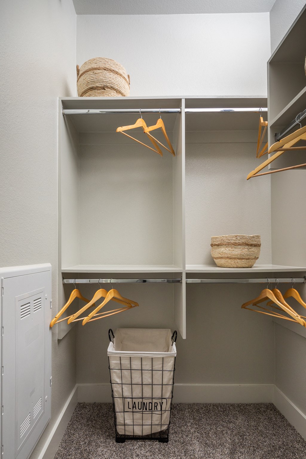 Bellrock Sawyer Yards Apartments, 1215 Sawyer Street, Houston, TX